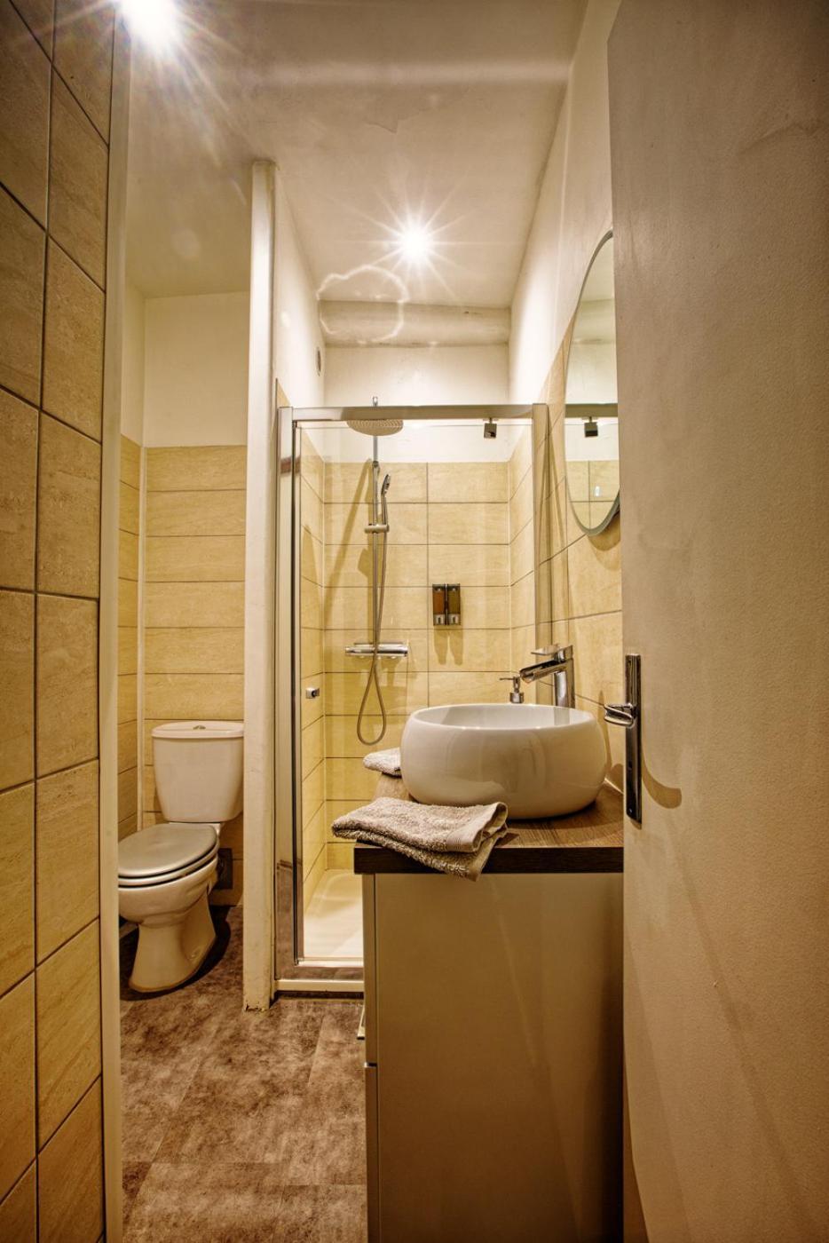 La Casita - Studio Confort Avec Parking Prive - Lit Douillet - Centre Uzes, Pont Du Gard מראה חיצוני תמונה
