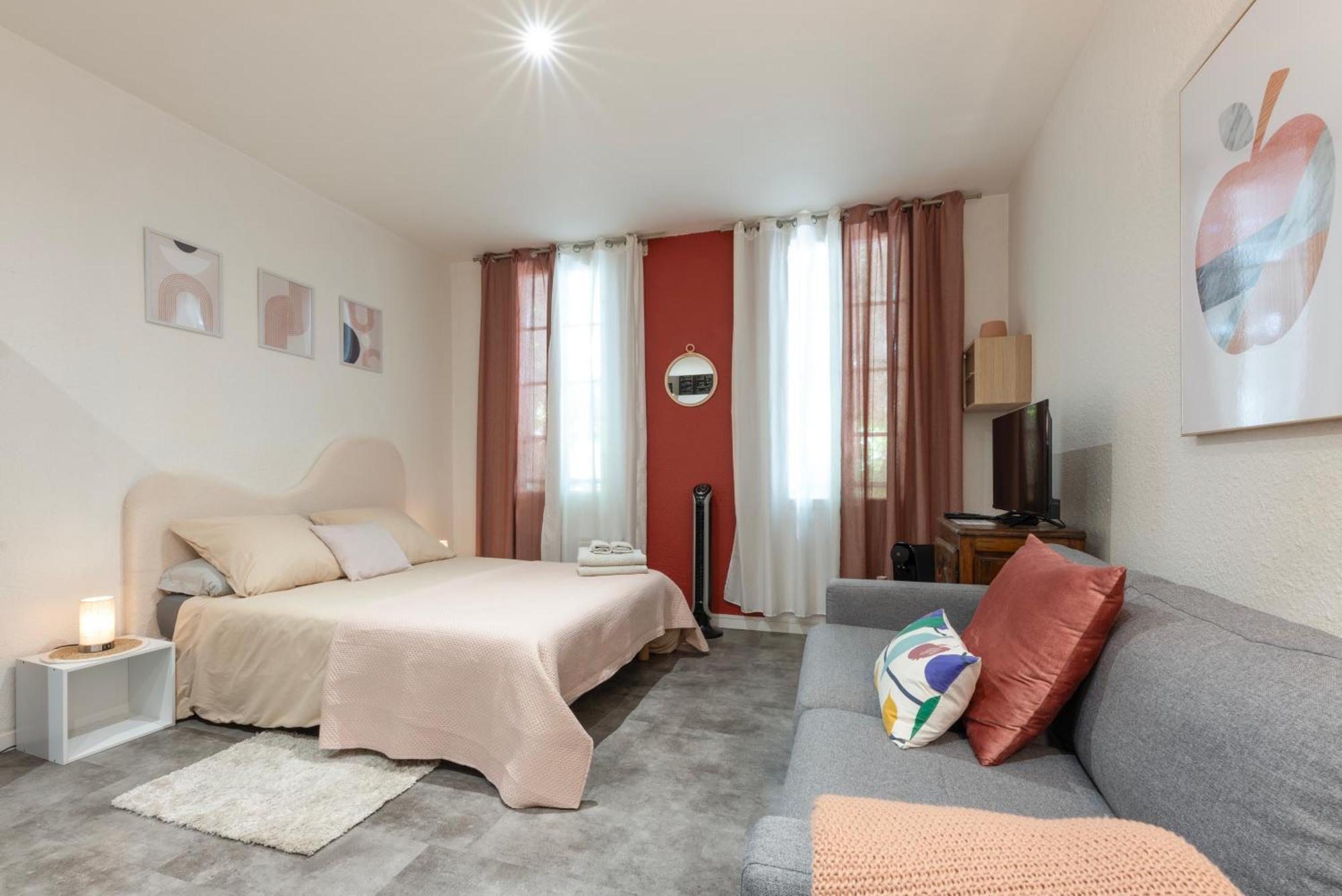 La Casita - Studio Confort Avec Parking Prive - Lit Douillet - Centre Uzes, Pont Du Gard מראה חיצוני תמונה